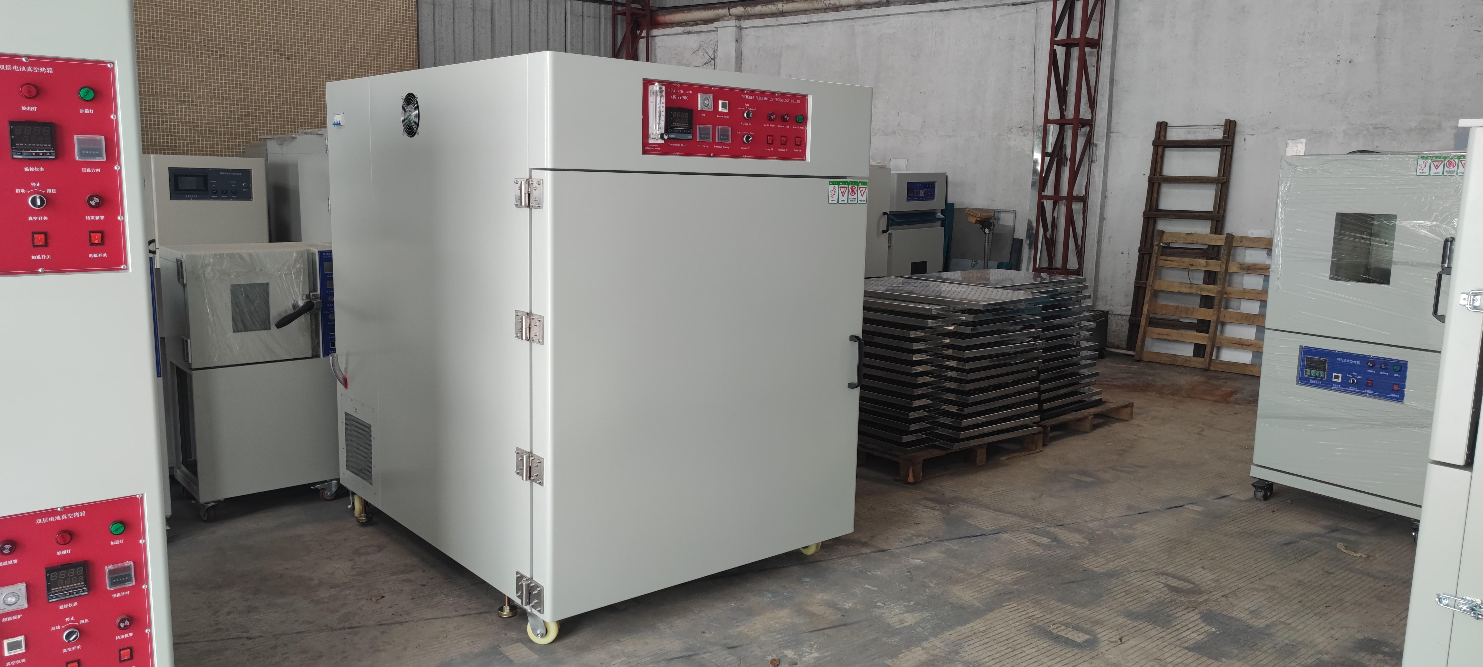 真空烘箱 vs 热风循环烘箱：干燥效果核心差异与选型指南