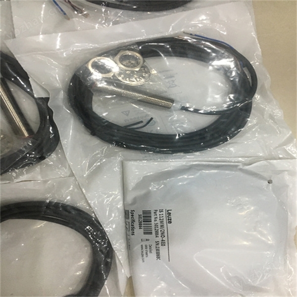 LEUZE劳易测安全光幕MLC530R90-1200