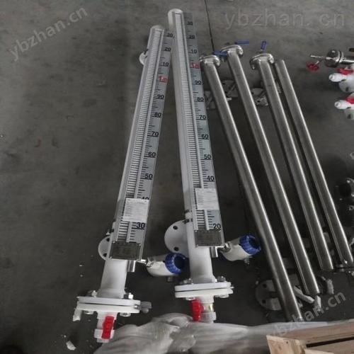 电伴热型磁翻板液位计