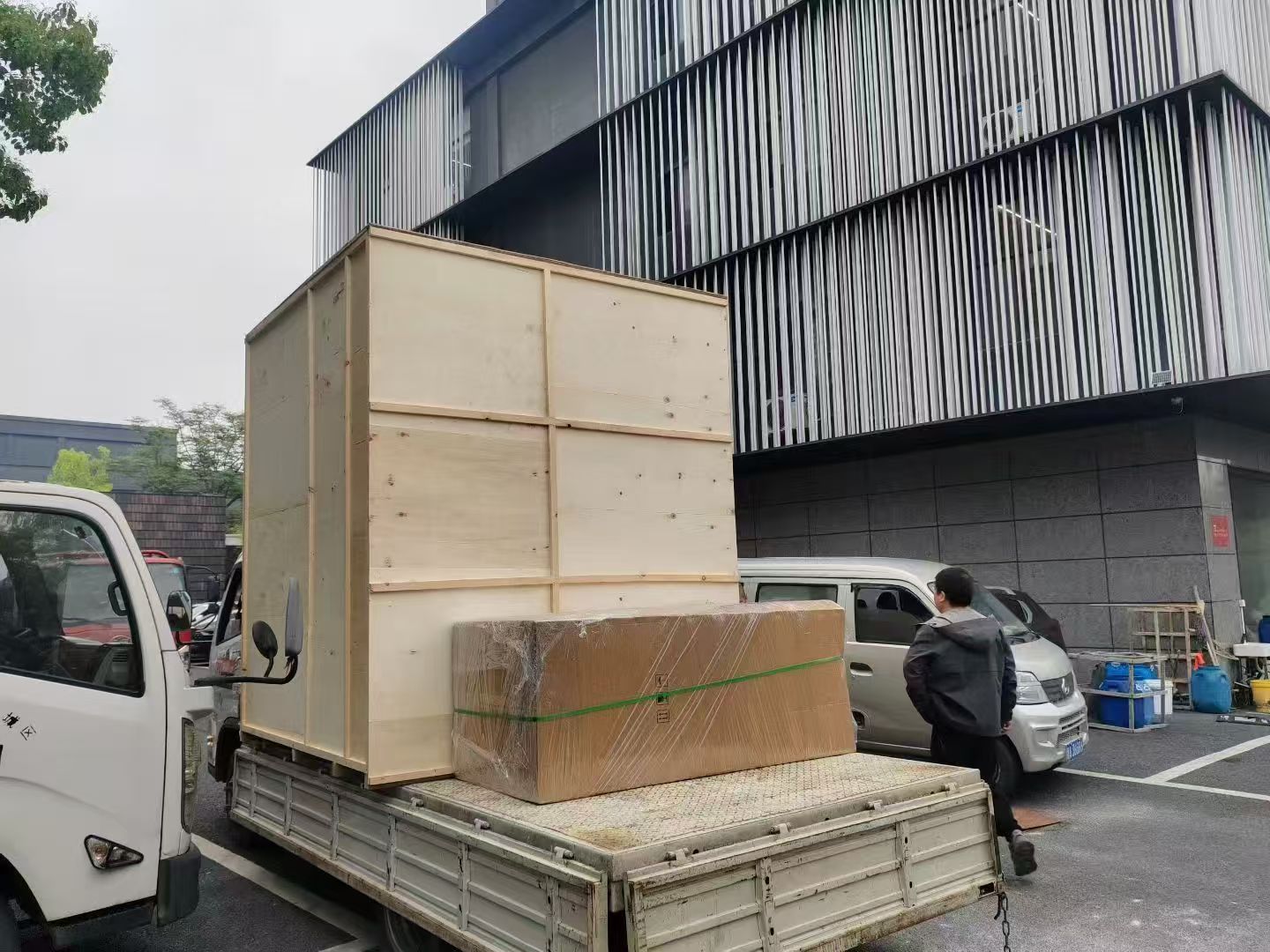 广东客户一套两米积分球测试系统